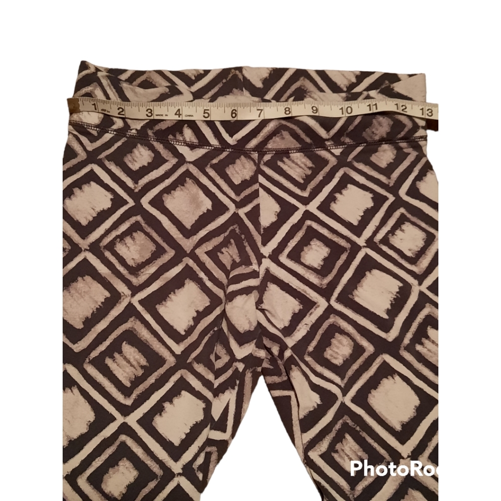 Geometric Black white Aerie leggings - Picture 2 of 7